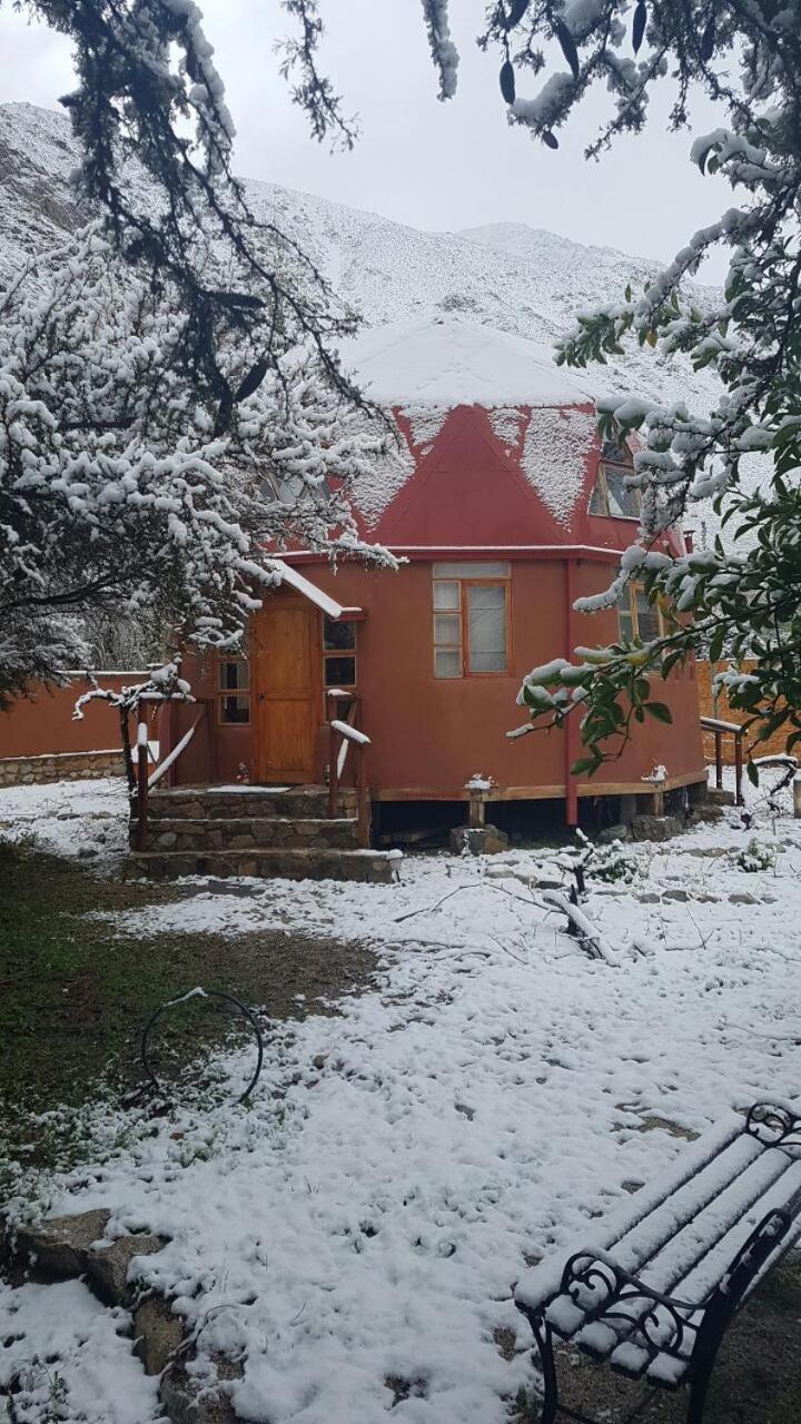 Gasthaus Duendes de Cochiguaz Exterior foto